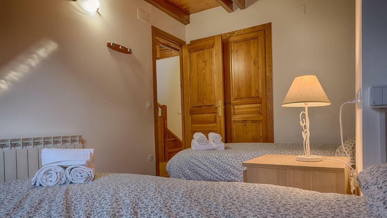 דירות לס Saplan Real Estate Montlude מראה חיצוני תמונה