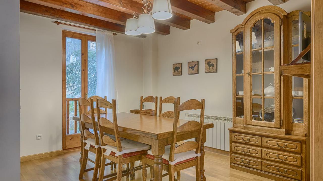 דירות לס Saplan Real Estate Montlude מראה חיצוני תמונה